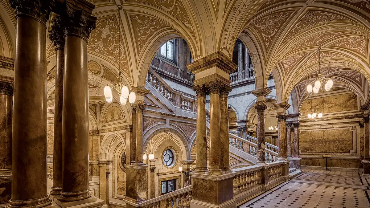 Here is an hdr photograph taken of the staircase inside Glasgow City Chambers. Located in Glasgow, Scotland, UK. (Taken with kind permission